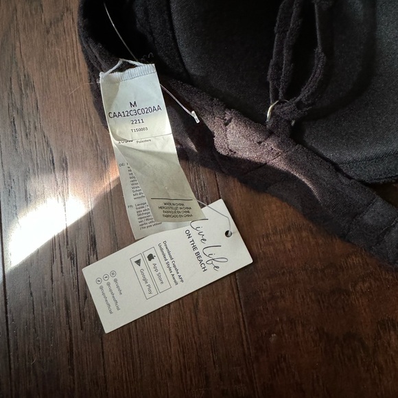 CUPSHE X STASSIE Women Bikini TopRipple Print, Black, M. Sexy! Cute!!! NWT - Picture 4 of 5